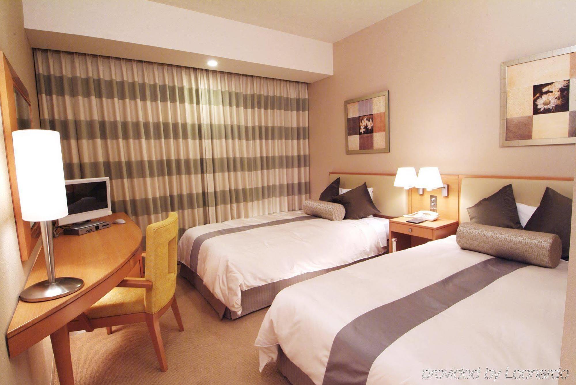 Sotetsu Grand Fresa Shinagawa Seaside Hotel Tokyo Exterior photo